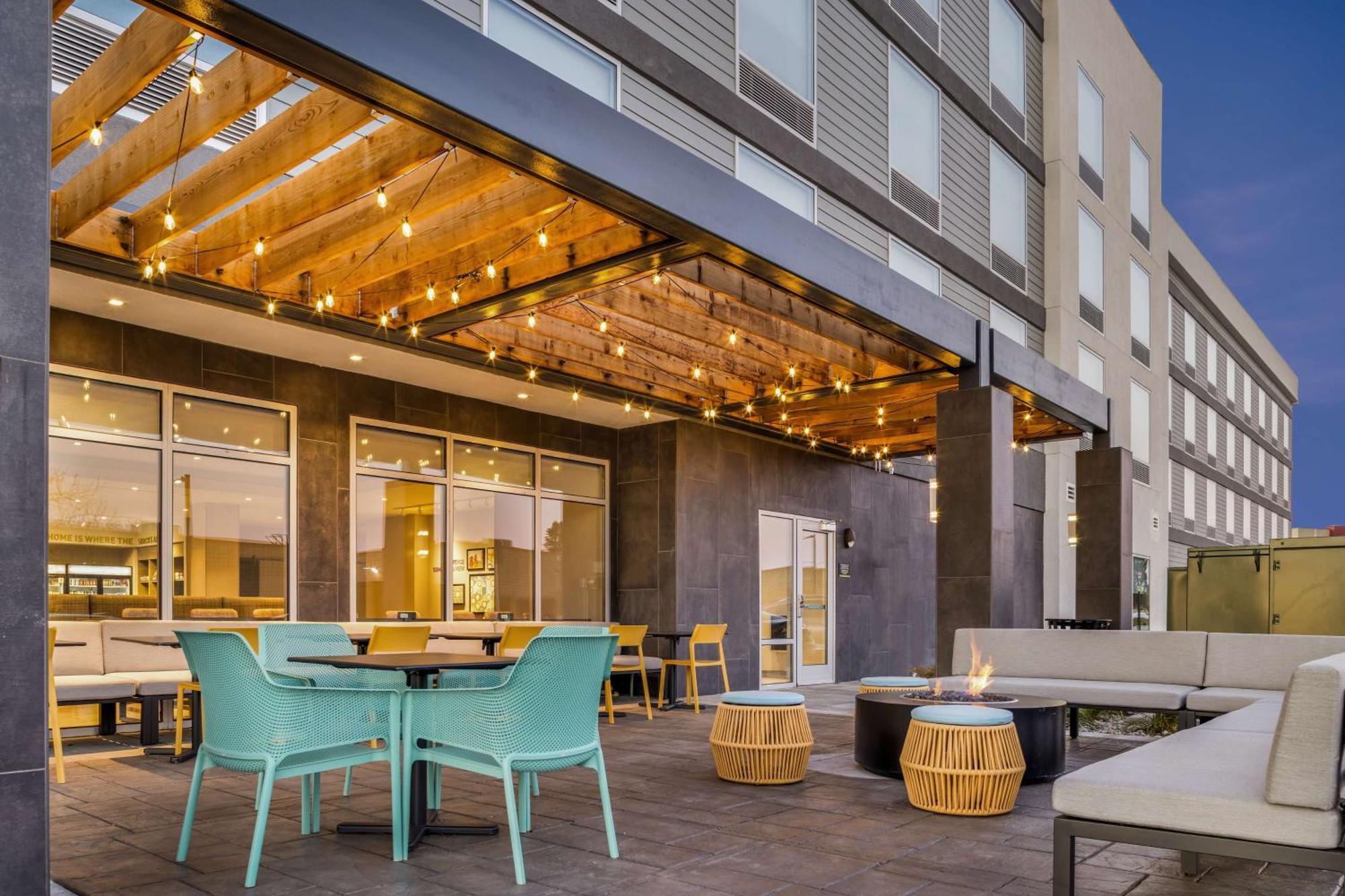 Home2 Suites By Hilton Colorado Springs Airport Esterno foto
