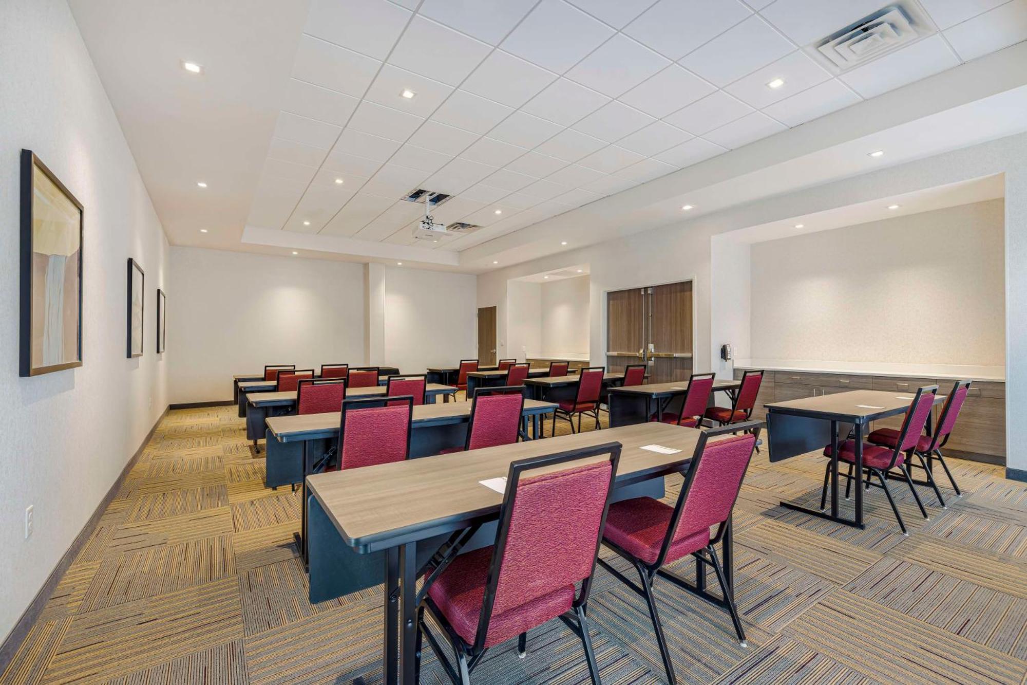 Home2 Suites By Hilton Colorado Springs Airport Esterno foto