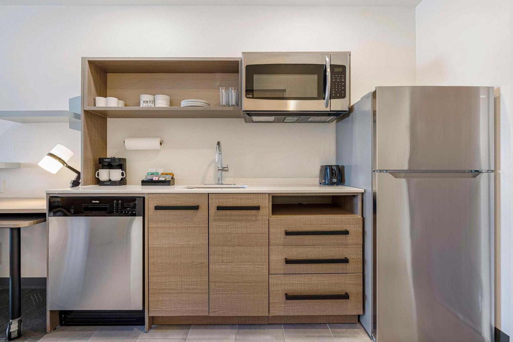 Home2 Suites By Hilton Colorado Springs Airport Esterno foto