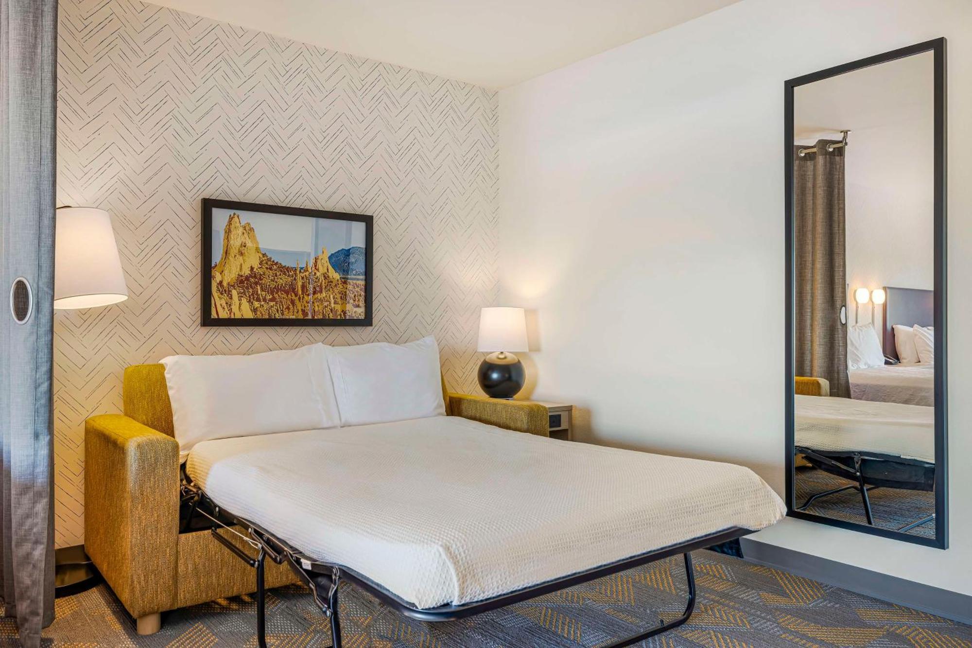 Home2 Suites By Hilton Colorado Springs Airport Esterno foto
